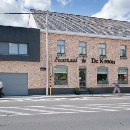 Feestzaal De Kroon 딕스뮤드 외부 사진